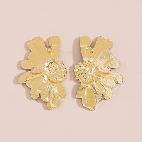 Magical Flower Statement Earrings - Picture 3 of 5